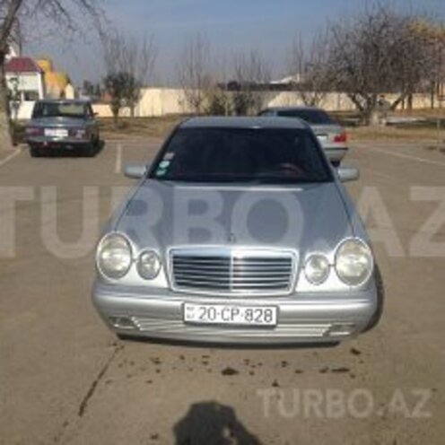 Mercedes E 200 1996, 350,000 km - 0.2 л - Gəncə