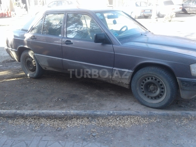 Mercedes 190 1990, 236,089 km - 2.0 l - İmişli
