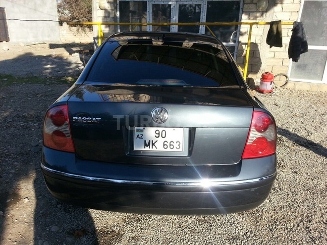 Volkswagen Passat 2003, 261,000 km - 1.8 l - Goranboy