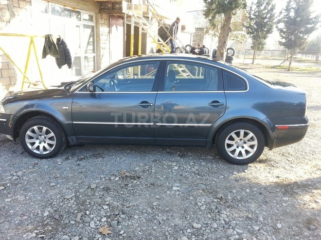 Volkswagen Passat 2003, 261,000 km - 1.8 l - Goranboy