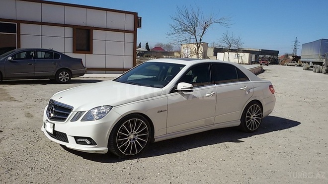 Mercedes E 350 2012, 83,000 km - 3.5 л - Bakı