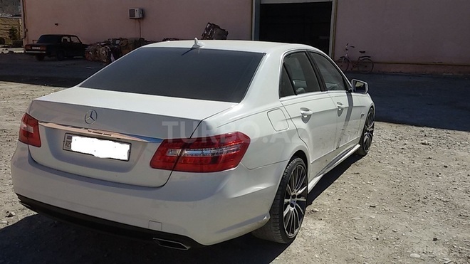 Mercedes E 350 2012, 83,000 km - 3.5 л - Bakı