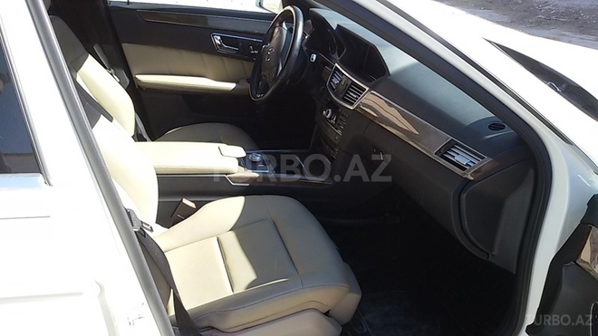 Mercedes E 350 2012, 83,000 km - 3.5 л - Bakı