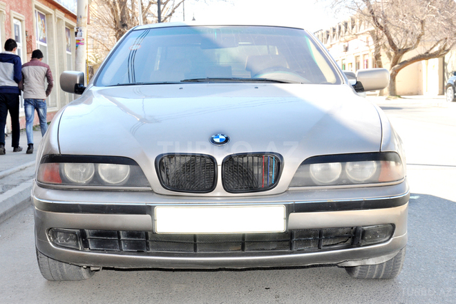 BMW 525 1999, 240,000 km - 2.5 l - Bakı