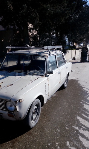 LADA (VAZ) 21011 1984, 600,000 km - 1.3 l - Bakı