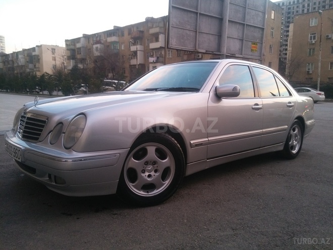 Mercedes E 270 1999, 345,000 km - 2.7 л - Bakı