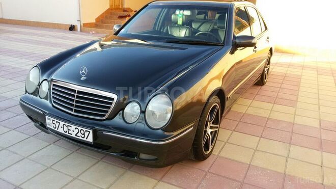 Mercedes E 220 2000, 347,000 km - 2.0 l - Şəmkir