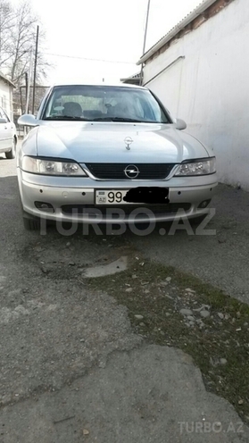 Opel Vectra 1999, 180,000 km - 1.6 l - Göyçay