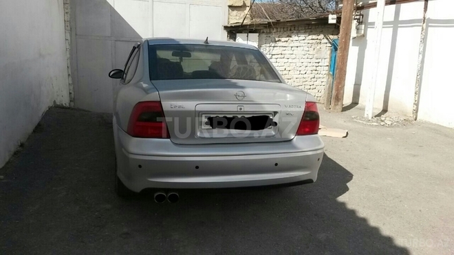 Opel Vectra 1999, 180,000 km - 1.6 l - Göyçay