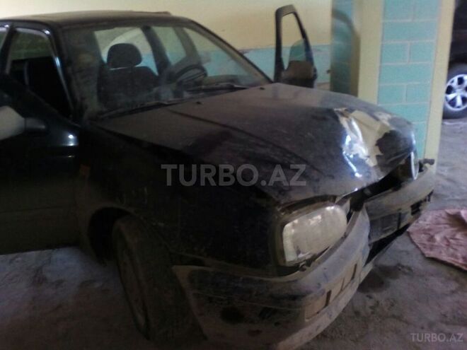 Volkswagen Golf 1994, 25,000 km - 1.6 l - Xaçmaz
