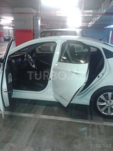 Hyundai Accent 2013, 68,500 km - 1.6 l - Bakı