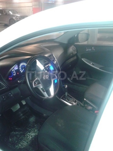 Hyundai Accent 2013, 68,500 km - 1.6 l - Bakı