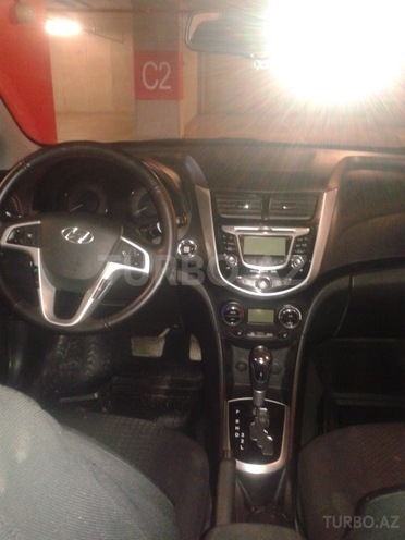 Hyundai Accent 2013, 68,500 km - 1.6 l - Bakı