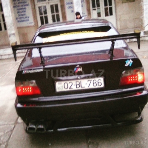BMW 318 1996, 447,258 km - 0.2 l - Mingəçevir