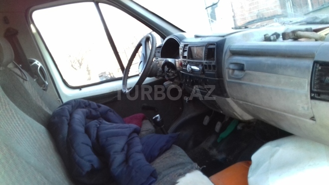 GAZ 330202-740 2005, 32,365 km - 2.5 l - Goranboy
