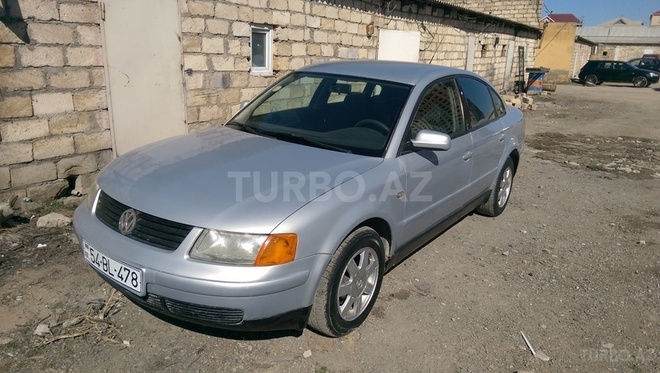 Volkswagen Passat 1999, 276,500 km - 1.8 л - Xırdalan