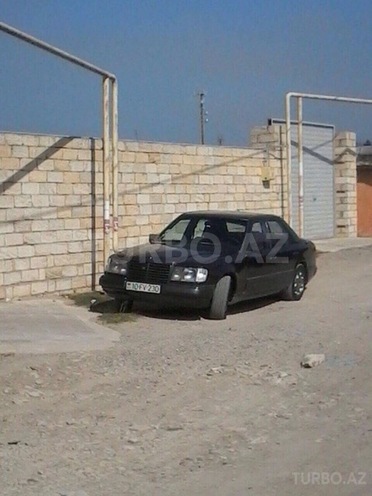 Mercedes E 250 1990, 356,000 km - 2.5 l - Bakı