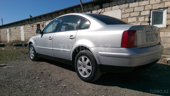 Volkswagen Passat 1999, 276,500 km - 1.8 л - Xırdalan