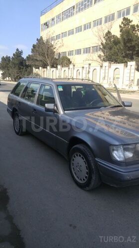 Mercedes E 200 1990, 0 km - 0.2 l - Bakı