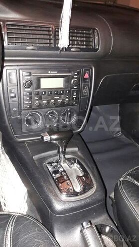 Volkswagen Passat 2002, 242,164 km - 1.8 l - Bakı