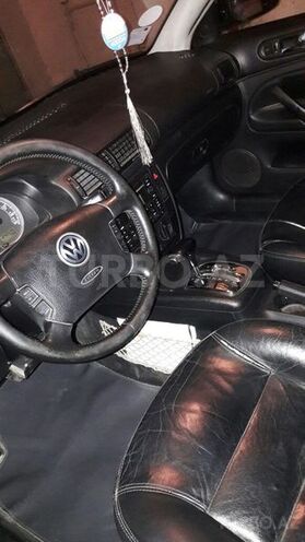 Volkswagen Passat 2002, 242,164 km - 1.8 l - Bakı