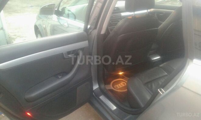 Audi A4 2006, 133,000 km - 2.0 l - Gəncə