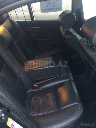 BMW 530 2001, 212,000 km - 3.0 л - Bakı