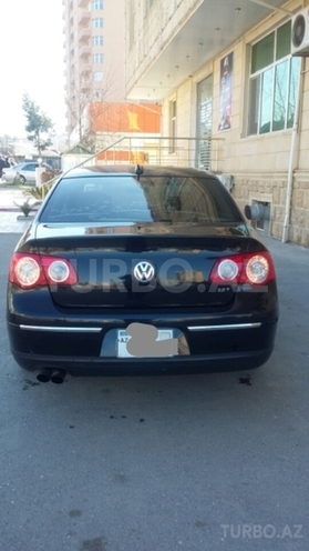 Volkswagen Passat 2005, 174,000 km - 2.0 l - Bakı