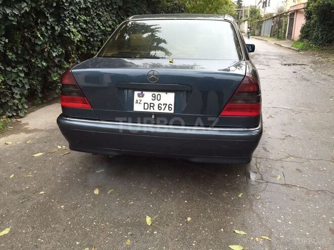 Mercedes C 230 1998, 180,000 km - 2.3 л - Bakı