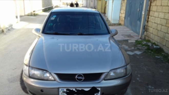 Opel Vectra 1996, 240,000 km - 2.0 л - Bakı
