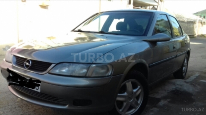 Opel Vectra 1996, 240,000 km - 2.0 л - Bakı