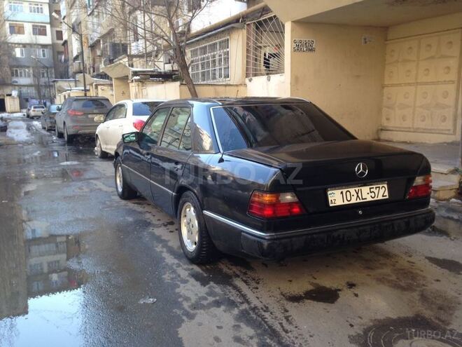 Mercedes E 200 1993, 347,000 km - 2.0 l - Bakı