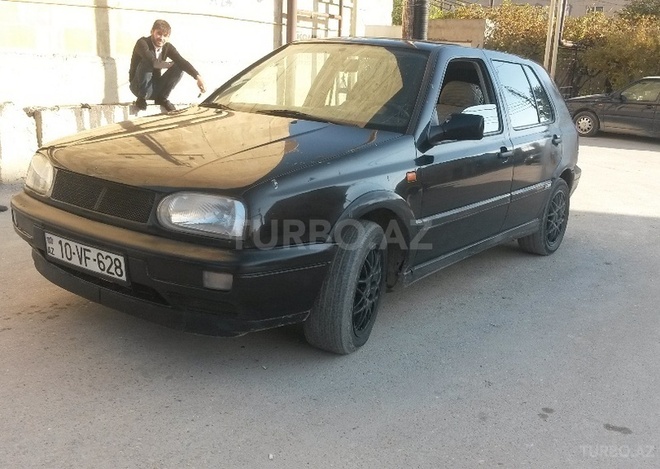Volkswagen Golf 1994, 132,000 km - 2.0 l - Bakı