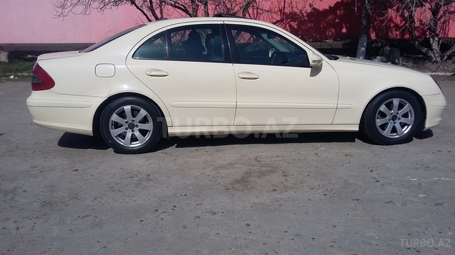 Mercedes E 220 2007, 468,000 km - 2.2 l - Bakı