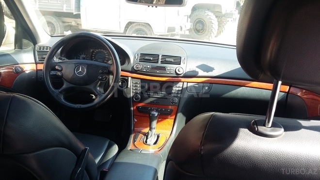 Mercedes E 220 2007, 468,000 km - 2.2 l - Bakı