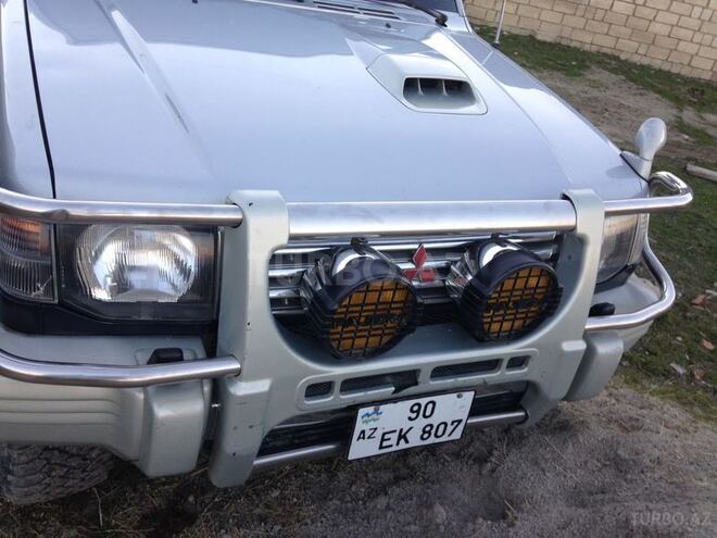 Mitsubishi Pajero 1995, 360,000 km - 2.5 l - Bakı