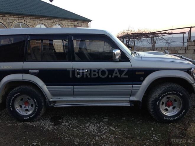 Mitsubishi Pajero 1995, 360,000 km - 2.5 l - Bakı