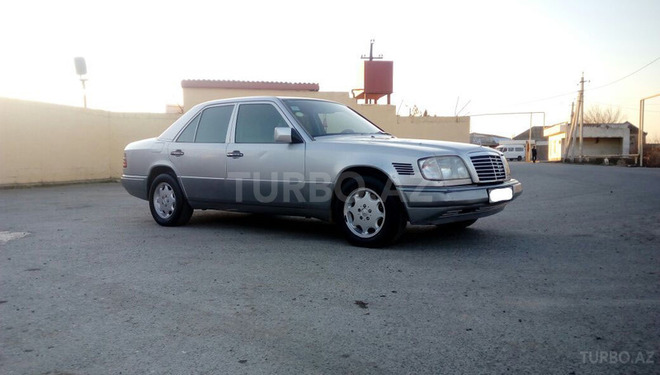 Mercedes E 300 1994, 569,000 km - 3.0 l - Şirvan