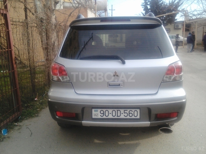 Mitsubishi Outlander 2003, 230,000 km - 2.4 л - Bakı