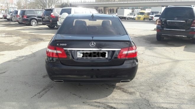 Mercedes E 300 2010, 156,300 km - 3.0 l - Bakı