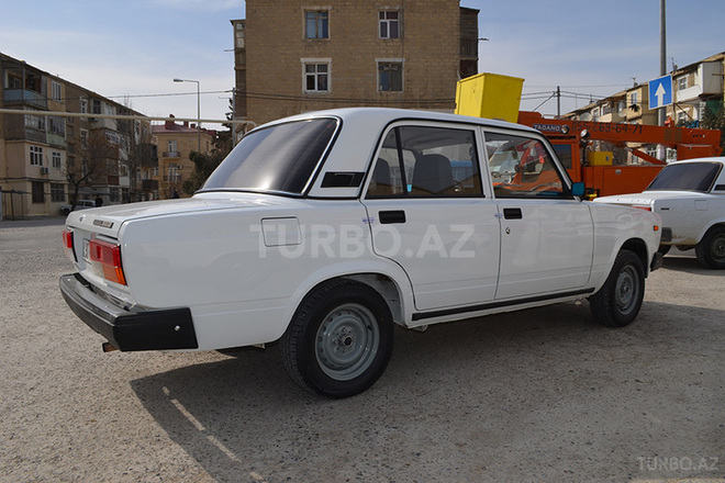 LADA (VAZ) 2107 2011, 30,000 km - 1.6 l - Bakı