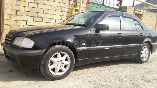 Mercedes C 220 1999, 255,000 km - 2.2 л - Bakı
