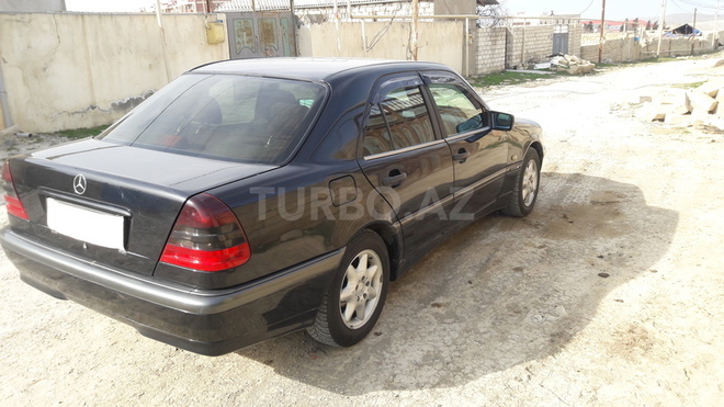 Mercedes C 220 1999, 255,000 km - 2.2 л - Bakı