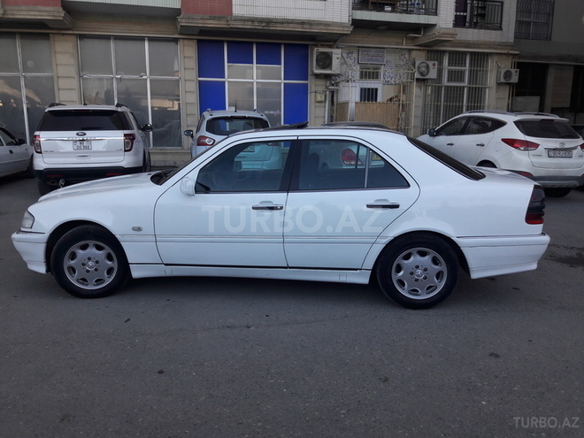Mercedes C 220 1998, 481,000 km - 2.2 l - Bakı