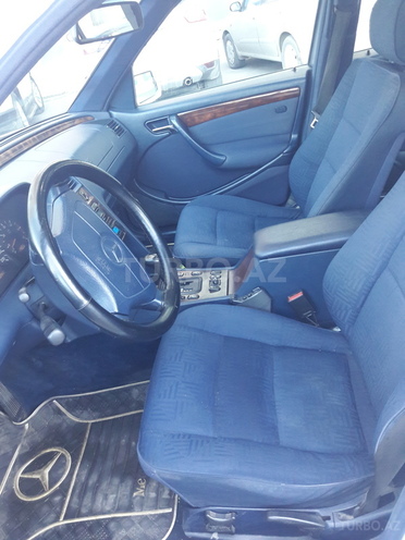 Mercedes C 220 1998, 480,000 km - 2.2 л - Bakı