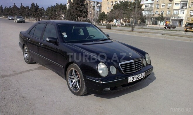 Mercedes E 240 1999, 241,000 km - 2.4 l - Xırdalan