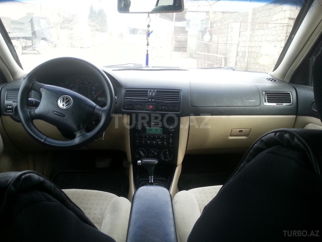 Volkswagen Jetta 2001, 158,000 km - 1.8 л - Bakı