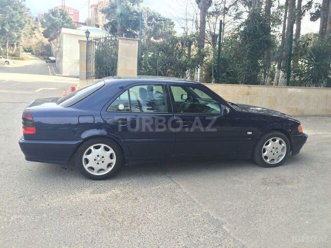 Mercedes C 220 1999, 250,000 km - 2.2 л - Bakı