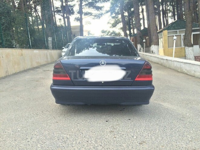 Mercedes C 220 1999, 250,000 km - 2.2 л - Bakı