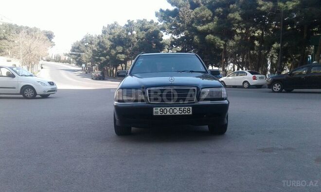 Mercedes C 220 2000, 293,530 km - 2.2 l - Bakı